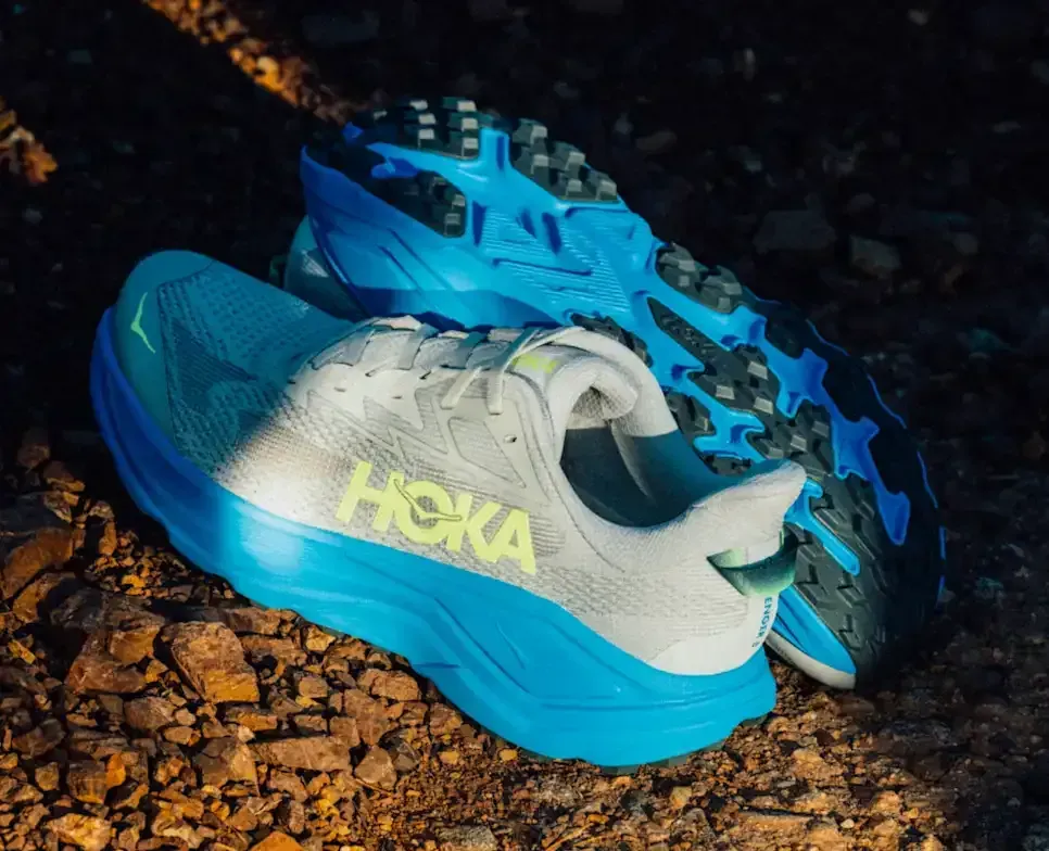 HOKA Challenger 8 Black Pepper